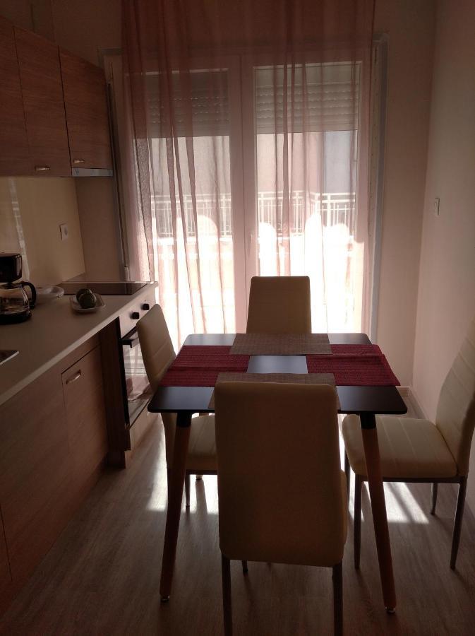 Hili Resort Luxurious Seaside Apartment 亚历山德鲁波利斯 外观 照片